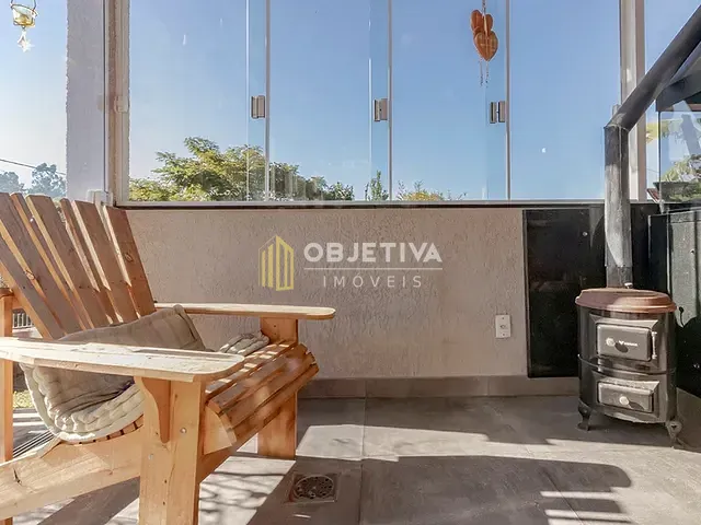 Casa 3 quartos e 3 banheiros, à venda, no bairro Lomba do Pinheiro em Porto Alegre