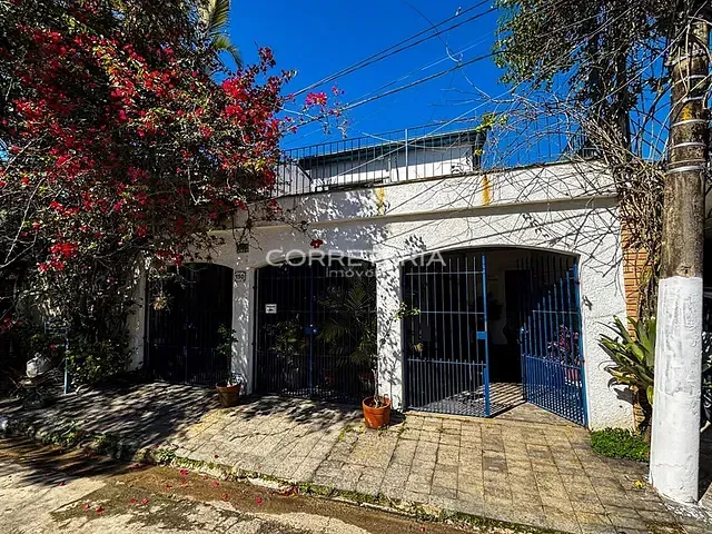 Casa 3 quartos e 4 banheiros, à venda, no bairro Chácara Santo Antônio (Zona Sul) em São Paulo