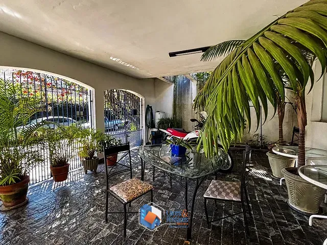 Casa 3 quartos e 4 banheiros, à venda, no bairro Chácara Santo Antônio (Zona Sul) em São Paulo