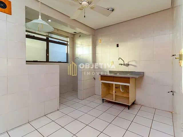 Apartamento 2 quartos e 1 banheiro, à venda, no bairro Petrópolis em Porto Alegre