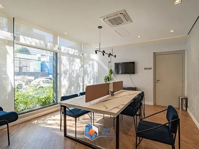 Apartamento 1 quarto e 2 banheiros, à venda, no bairro Saúde em São Paulo