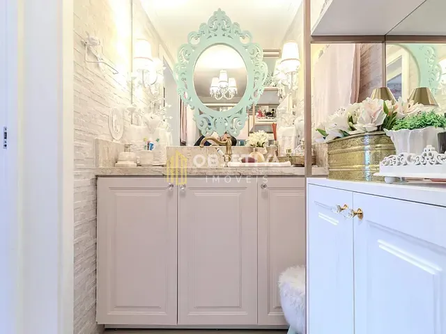 Apartamento 3 quartos e 3 banheiros, à venda, no bairro Cristal em Porto Alegre