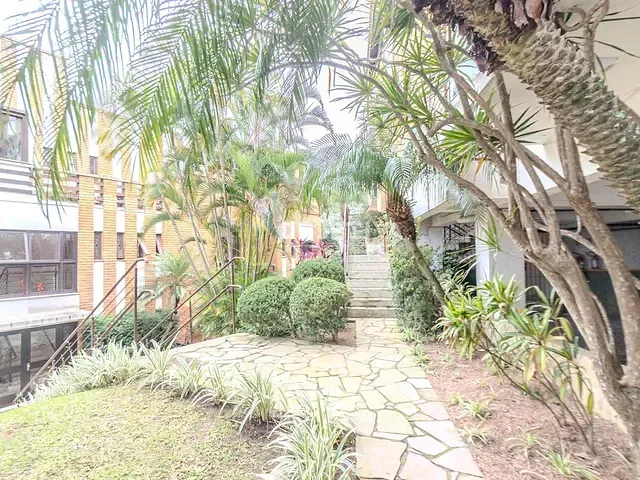 Apartamento 3 quartos e 3 banheiros, à venda, no bairro Cristal em Porto Alegre