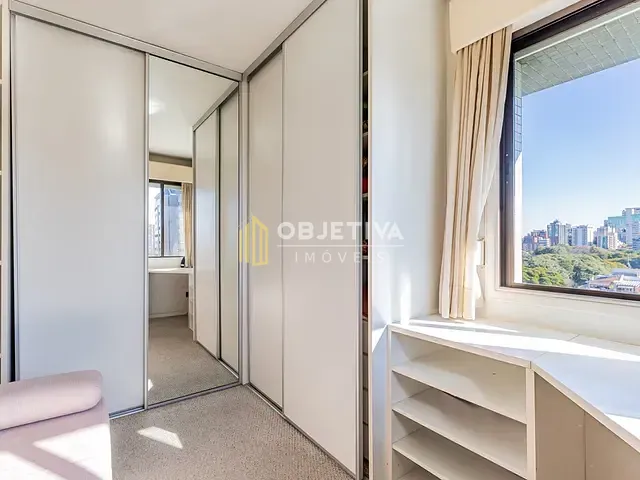 Empreendimento disponível, no bairro Moinhos de Vento em Porto Alegre