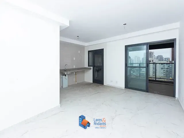 Apartamento 2 quartos e 2 banheiros, à venda, no bairro Jardim das Acácias em São Paulo