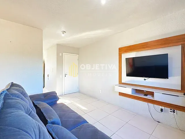 Apartamento 2 quartos e 1 banheiro, à venda, no bairro Cavalhada em Porto Alegre