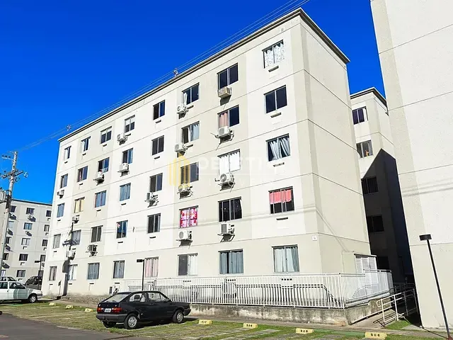 Apartamento 2 quartos e 1 banheiro, à venda, no bairro Cavalhada em Porto Alegre