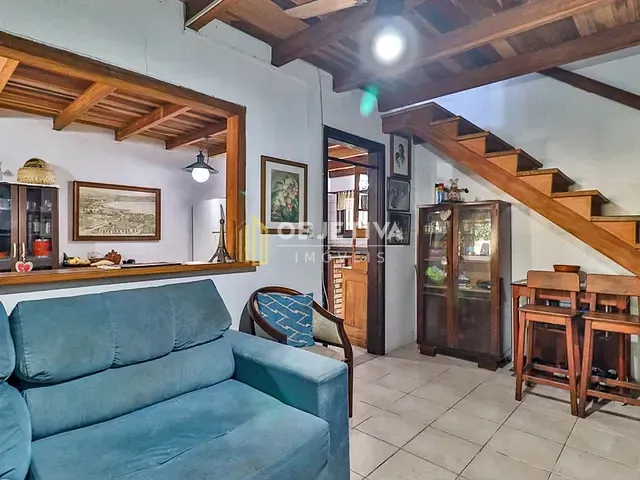 Casa 2 quartos e 3 banheiros, à venda, no bairro Bom Jesus em Porto Alegre