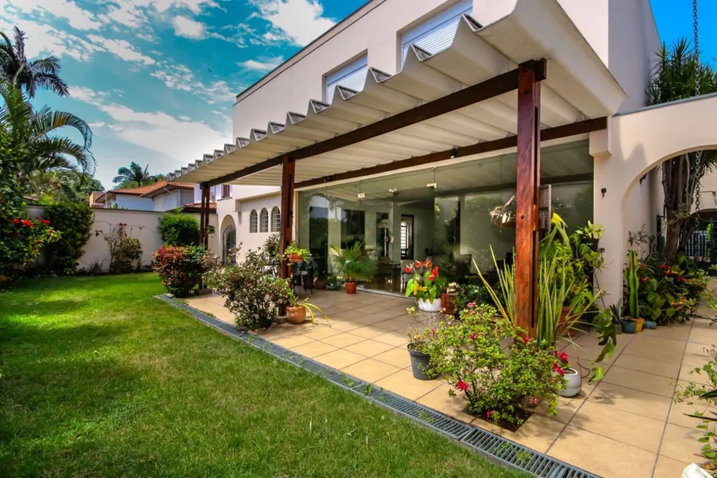 Casa à venda 4 Quartos 2 Suites 329M² Alto de Pinheiros São Paulo - SP