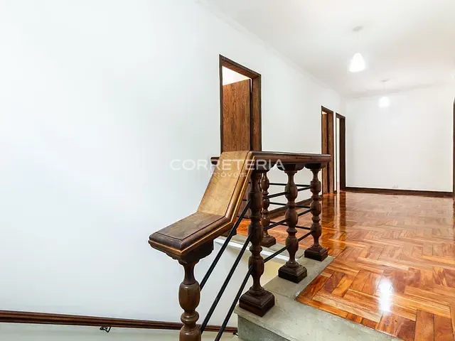 Casa 4 quartos e 5 banheiros, à venda, no bairro Alto de Pinheiros em São Paulo