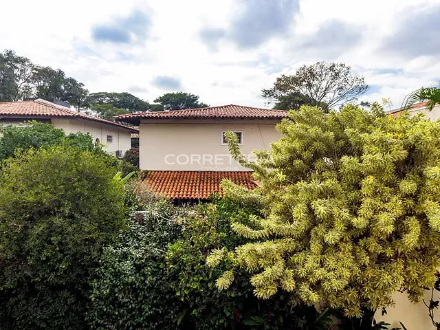 Casa 4 quartos e 5 banheiros, à venda, no bairro Alto de Pinheiros em São Paulo