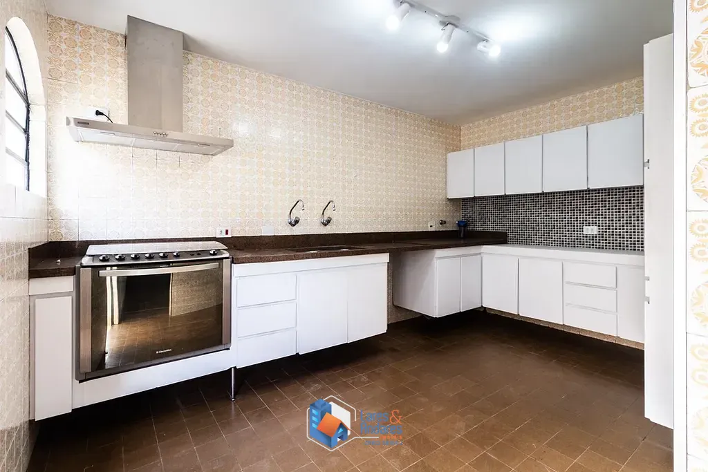 Casa, 4 quartos, 329 m² - Foto 36