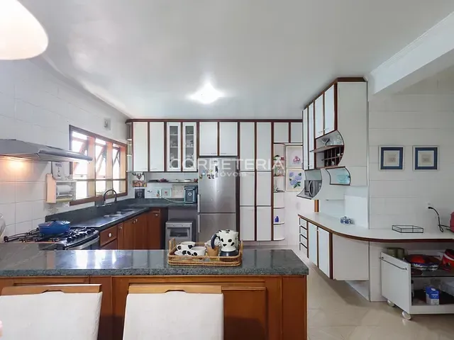 Casa 3 quartos e 5 banheiros, à venda, no bairro Chácara Inglesa em São Paulo
