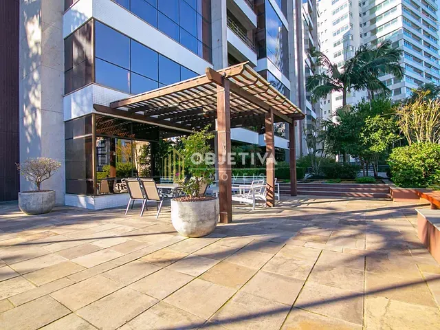 Apartamento 4 quartos e 11 banheiros, à venda, no bairro Bela Vista em Porto Alegre