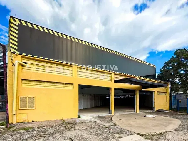 Galpão / Barracão à venda, no bairro Sarandi em Porto Alegre