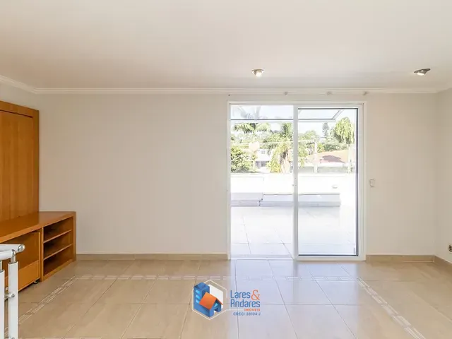 Casa 4 quartos e 5 banheiros, à venda, no bairro Jardim Cordeiro em São Paulo