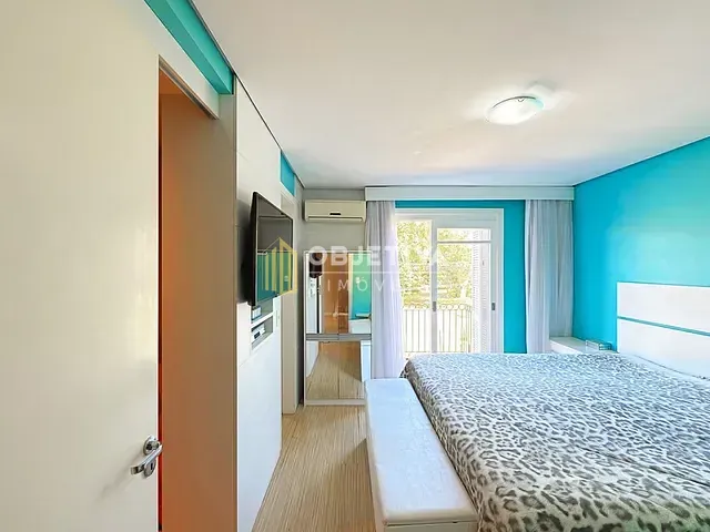 Casa 3 quartos e 4 banheiros, à venda, no bairro Ipanema em Porto Alegre