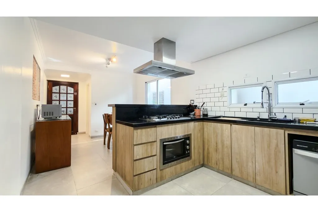 Casa à venda 5 Quartos 1 Suite 2 Vagas 171M² Jaguaré São Paulo - SP