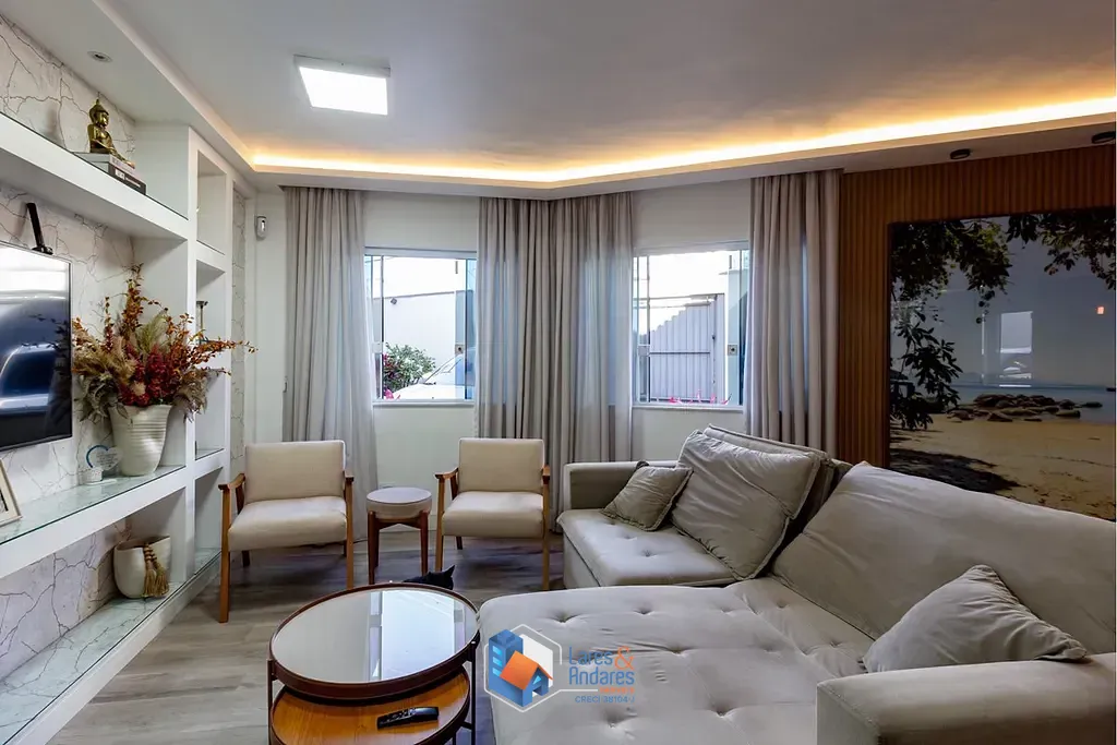Casa, 3 quartos, 130 m² - Foto 1