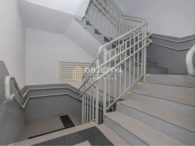 Apartamento 2 quartos e 2 banheiros, à venda, no bairro Jardim Lindóia em Porto Alegre