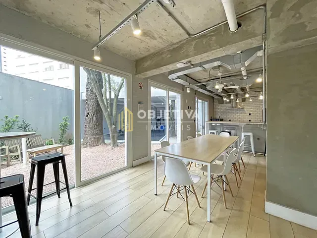 Apartamento 1 quarto e 1 banheiro, à venda, no bairro Santa Cecília em Porto Alegre