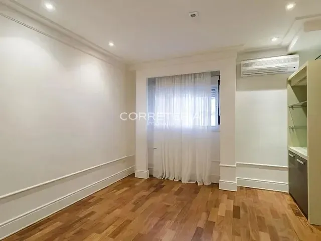 Casa 5 quartos e 8 banheiros, à venda, no bairro Indianópolis em São Paulo