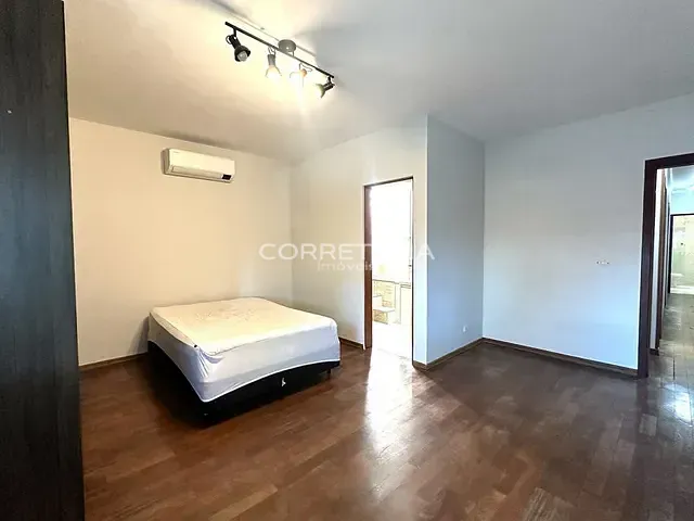 Casa 3 quartos e 4 banheiros, à venda, no bairro Planalto Paulista em São Paulo