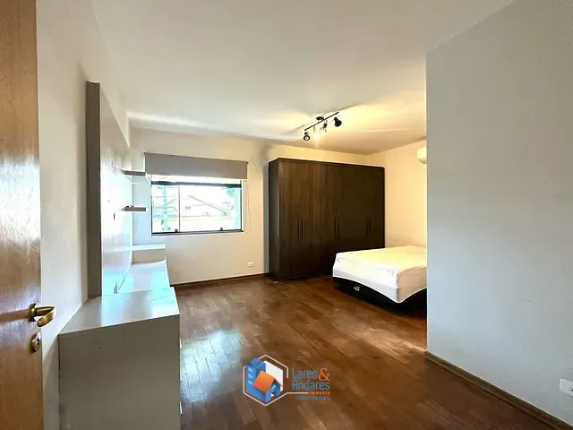 Casa 3 quartos e 4 banheiros, à venda, no bairro Planalto Paulista em São Paulo