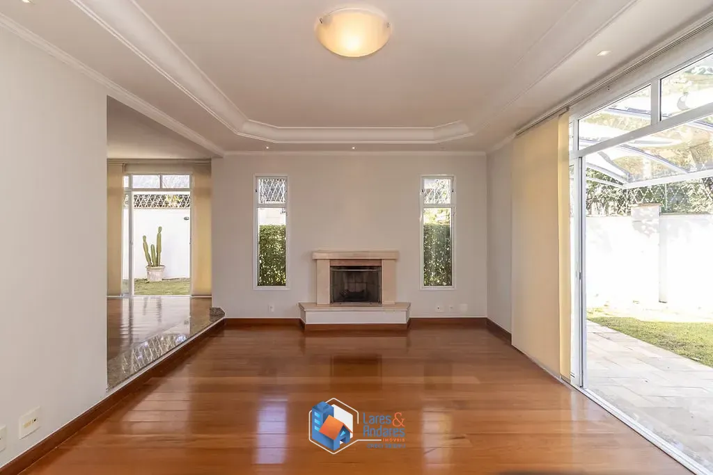 Casa, 4 quartos, 320 m² - Foto 1