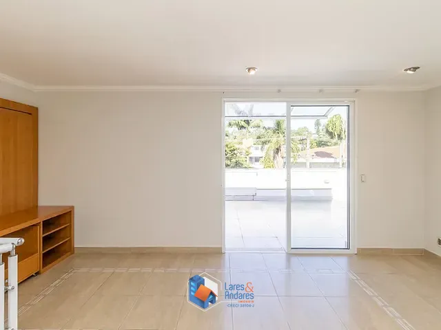 Casa 4 quartos e 5 banheiros, à venda, no bairro Jardim Cordeiro em São Paulo