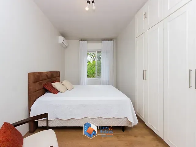 Casa 4 quartos e 4 banheiros, à venda, no bairro Alto da Boa Vista em São Paulo