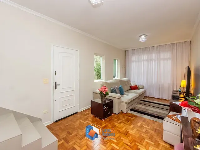 Casa 3 quartos e 4 banheiros, à venda, no bairro Jardim Consórcio em São Paulo