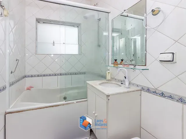 Casa 3 quartos e 4 banheiros, à venda, no bairro Jardim Consórcio em São Paulo
