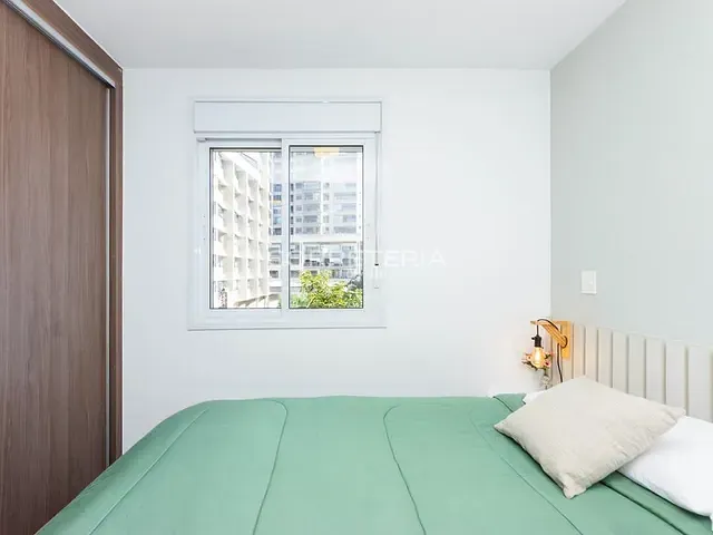 Apartamento 2 quartos e 2 banheiros, à venda, no bairro Jardim das Acácias em São Paulo