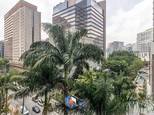 Sala à venda, no bairro Vila Olímpia em São Paulo