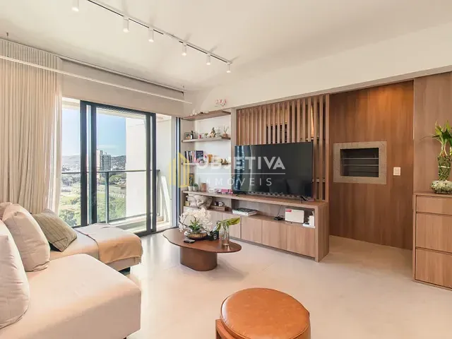 Apartamento 2 quartos e 4 banheiros, à venda, no bairro Petrópolis em Porto Alegre