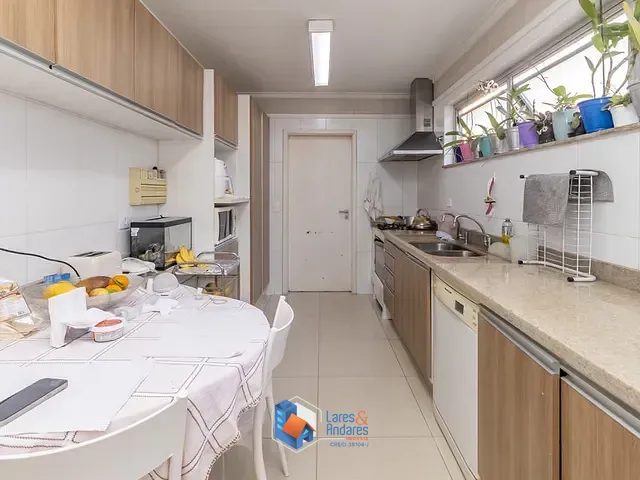 Apartamento 4 quartos e 3 banheiros, à venda, no bairro Cerqueira César em São Paulo