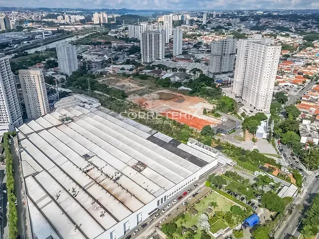 Terreno à venda, no bairro Socorro em São Paulo