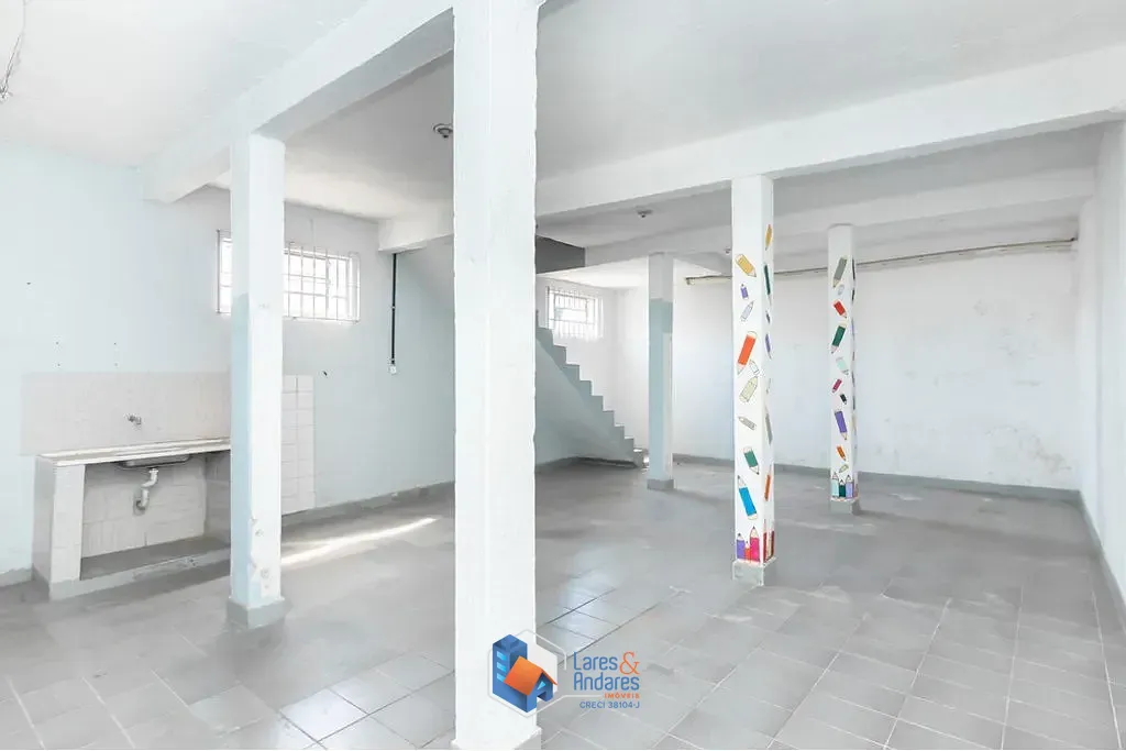 Loja-Salão, 305 m² - Foto 1
