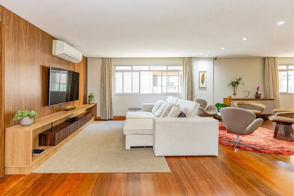 Apartamento à venda 3 Quartos 1 Suite 2 Vagas 187M² Itaim Bibi São Paulo - SP