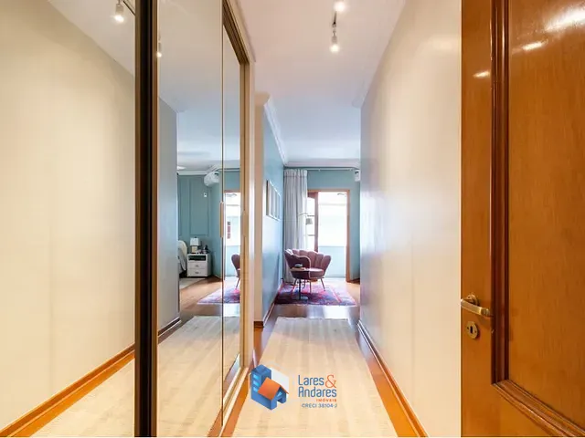 Casa 4 quartos e 6 banheiros, à venda, no bairro Planalto Paulista em São Paulo
