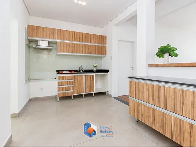 Apartamento 3 quartos e 2 banheiros, à venda, no bairro Aclimação em São Paulo