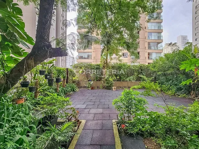 Apartamento 2 quartos e 2 banheiros, à venda, no bairro Campo Belo em São Paulo