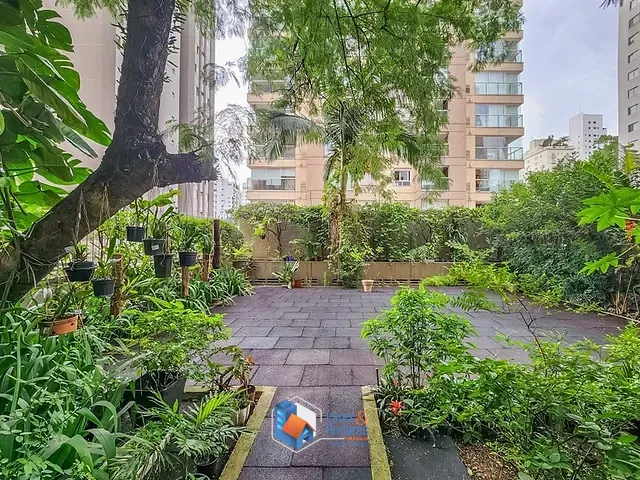 Apartamento 2 quartos e 2 banheiros, à venda, no bairro Campo Belo em São Paulo