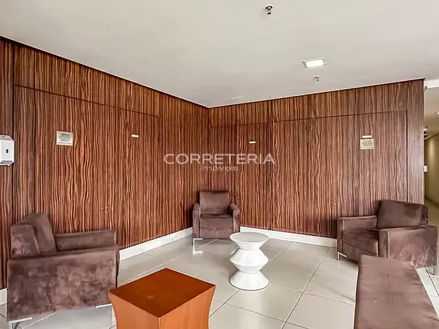 Sala à venda, no bairro Morumbi em São Paulo