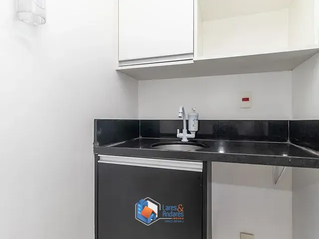 Sala à venda, no bairro Morumbi em São Paulo