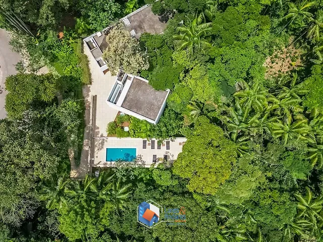 Terreno à venda, no bairro Chácara Flora em São Paulo
