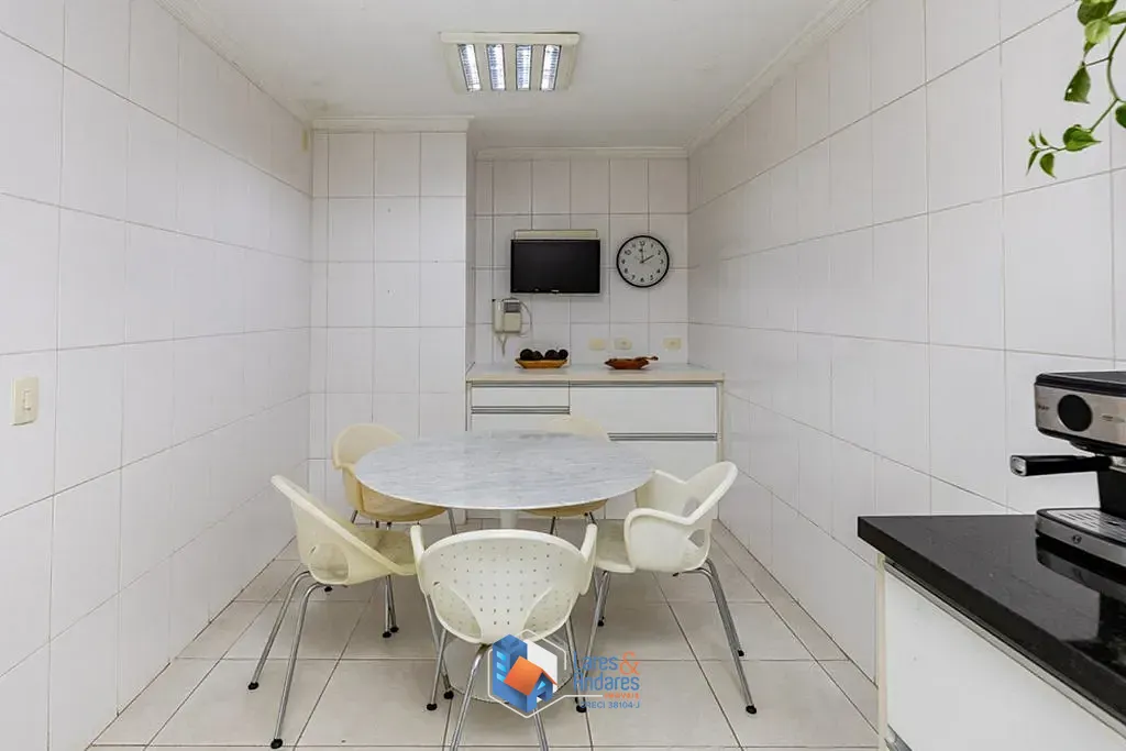 Casa, 4 quartos, 260 m² - Foto 39