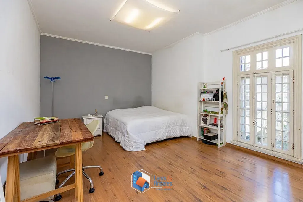 Casa, 4 quartos, 260 m² - Foto 4