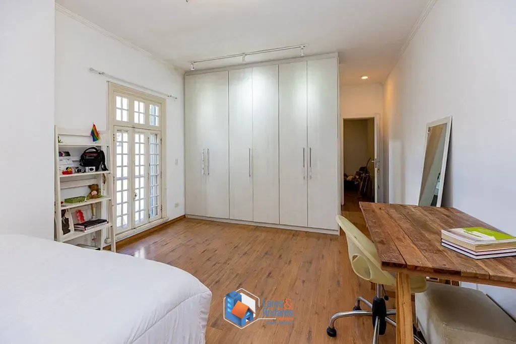Casa, 4 quartos, 260 m² - Foto 6